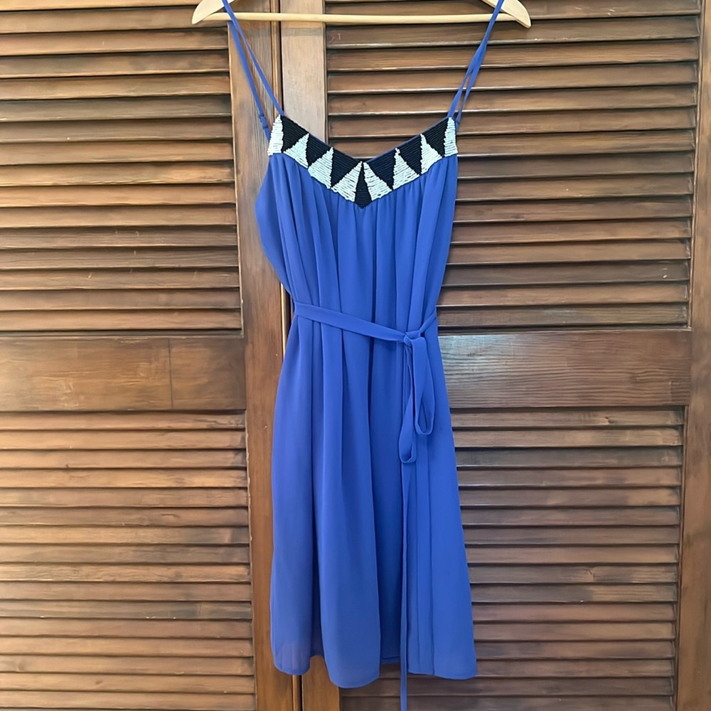 Theme dress